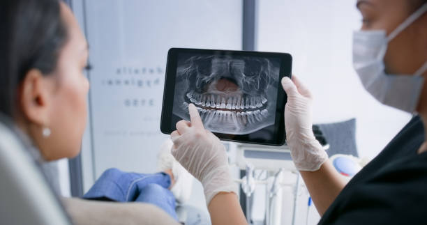 Licensed Teeth Whitening service in Lincoln Park, MI - Smile Center Dentistry