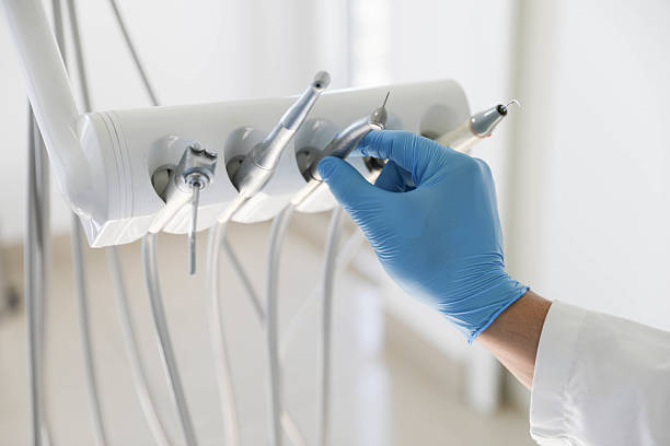Professional Teeth Whitening technician working in Lincoln Park, MI
